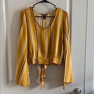 Super cute blouse!!